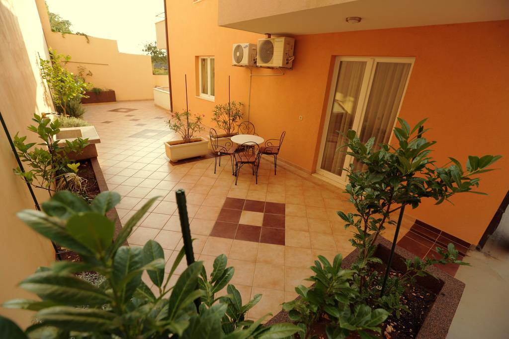 Apartments Vila Adrijana & Fitness Studio Wolf Башка-Вода Номер фото