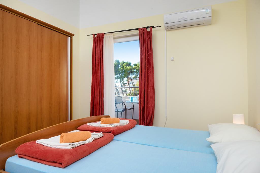 Apartments Vila Adrijana & Fitness Studio Wolf Башка-Вода Экстерьер фото