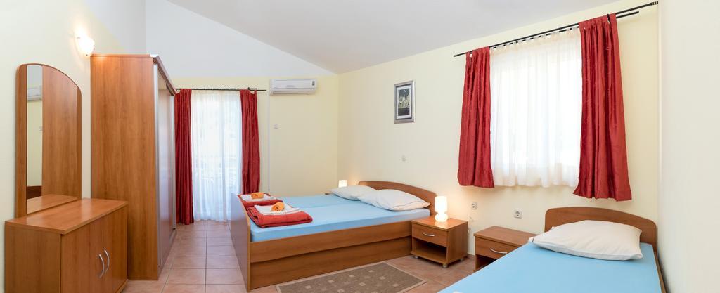 Apartments Vila Adrijana & Fitness Studio Wolf Башка-Вода Экстерьер фото