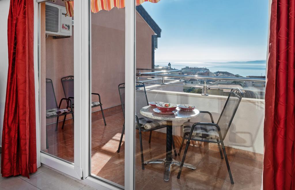 Apartments Vila Adrijana & Fitness Studio Wolf Башка-Вода Экстерьер фото