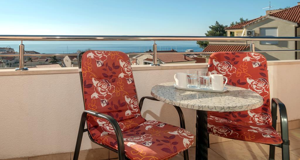 Apartments Vila Adrijana & Fitness Studio Wolf Башка-Вода Экстерьер фото